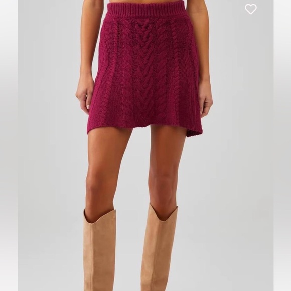 NWT FOR LOVE & LEMONS - LAYTON RED SWEATER CABLE KNIT MINI SKIRT - Picture 4 of 13